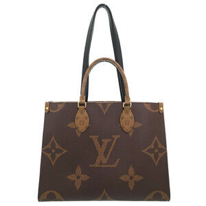 Louis Vuitton Monogram Giant On the Go Bag